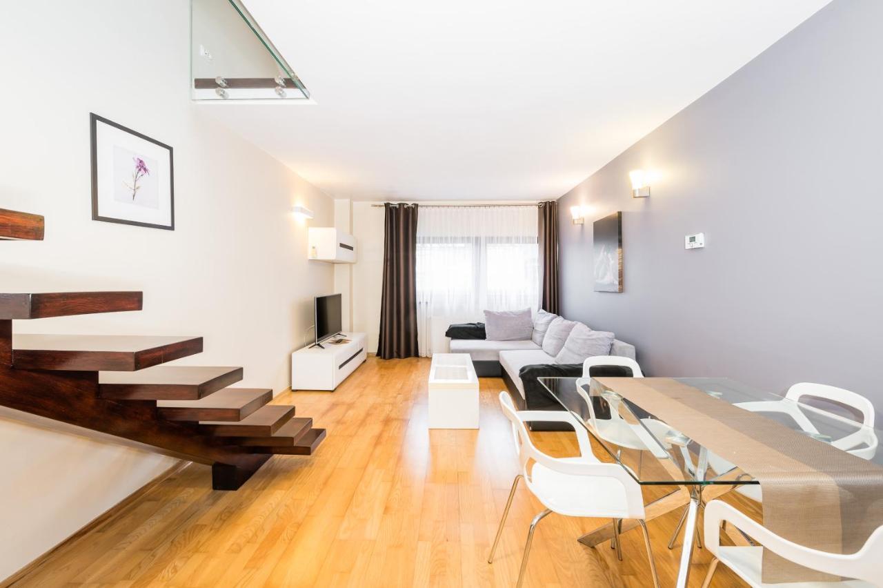 Radziwillowska Old Town Deluxe Apartment Wawelofts Krakow Luaran gambar