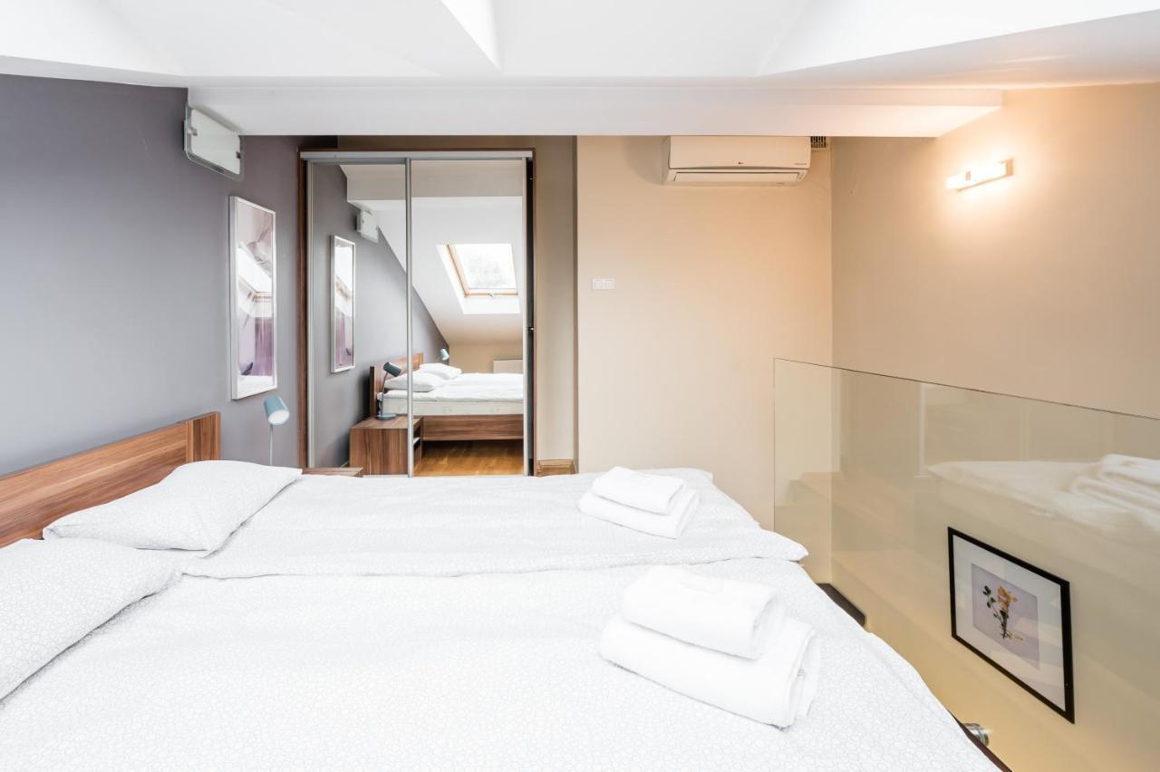 Radziwillowska Old Town Deluxe Apartment Wawelofts Krakow Luaran gambar